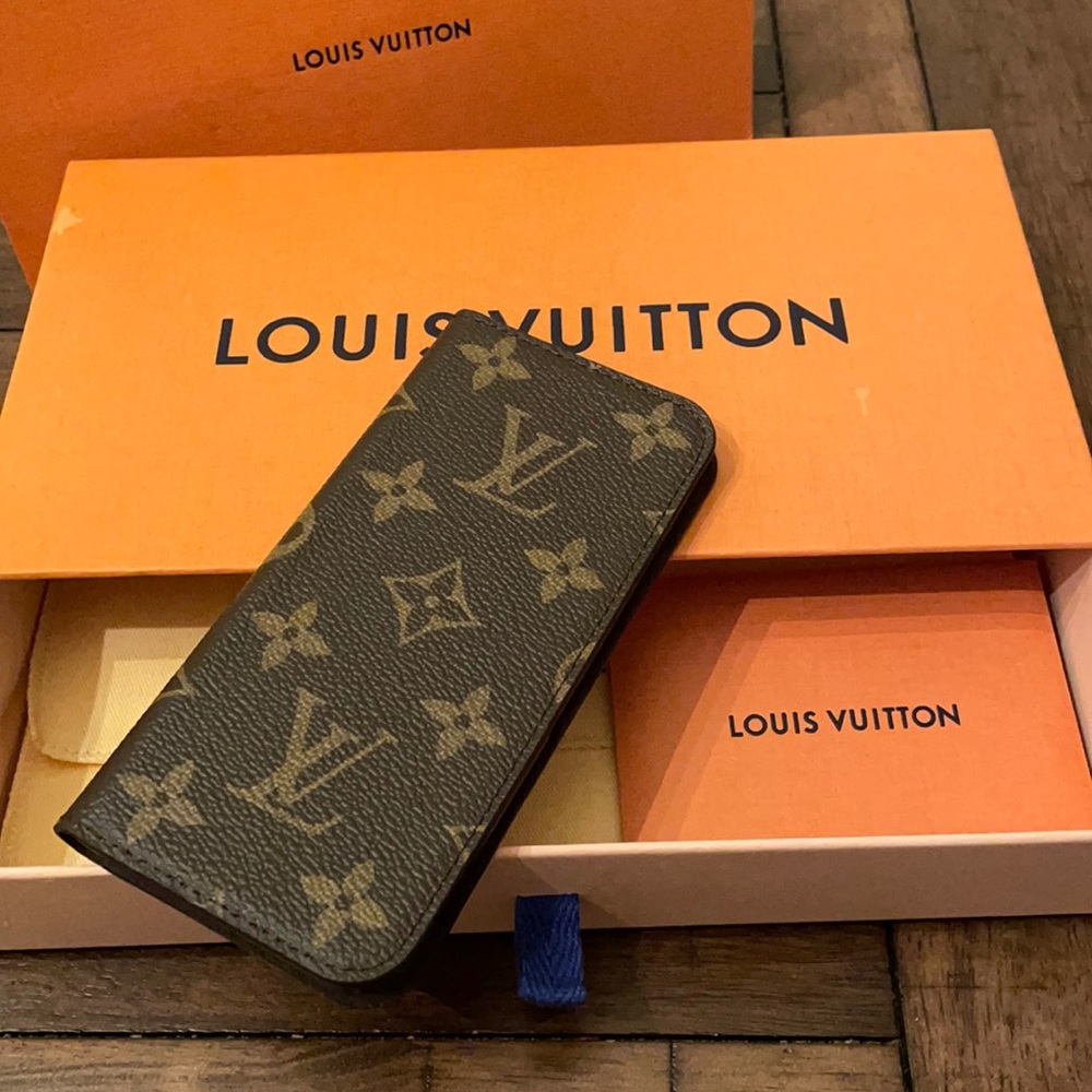 COPY - New Louis Vuitton Folio Phone Case